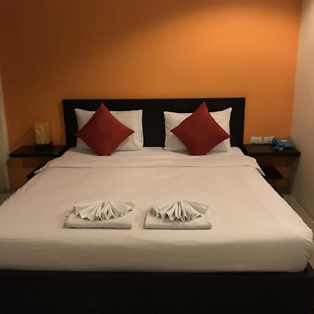 @ Home Boutique Hotel Patong Екстер'єр фото