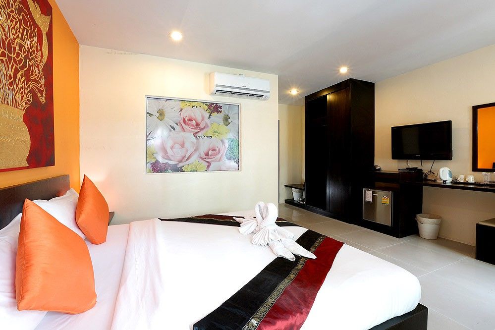 @ Home Boutique Hotel Patong Екстер'єр фото